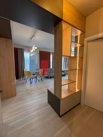 Sector 6, Bucuresti, langa Politehnica, inchiriez apartament modern cu 3 camere.